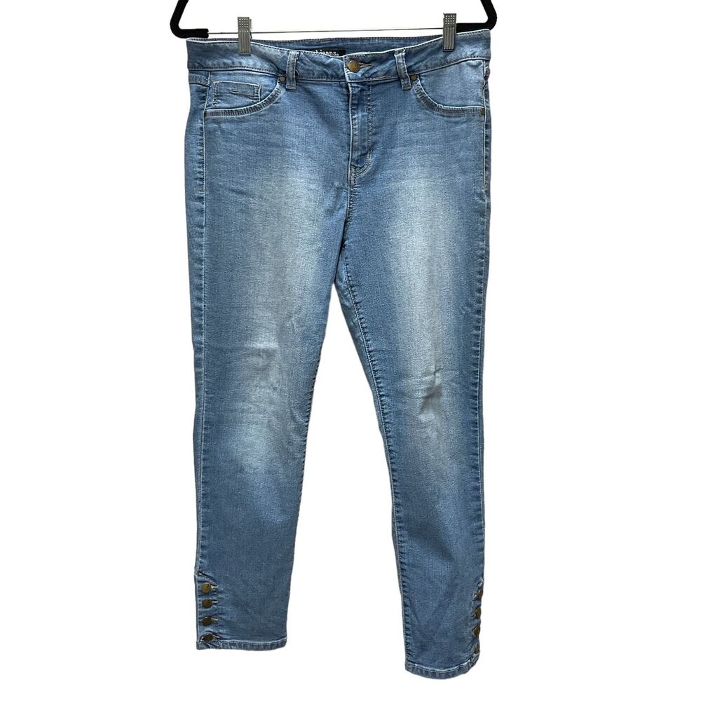 d.Jeans Woman's Blue Jeans‎ Size 12 Straight Leg 4 Buttons On Leg Of Jeans